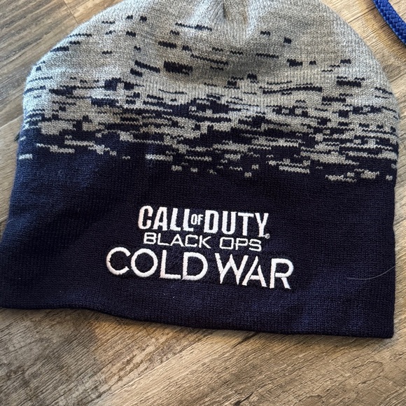 Call of Duty Two-Tone Knit Beanie - Navy and Gray - Picture 1 of 4